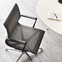 Contemporary chair LUMAindoormeshmetal base