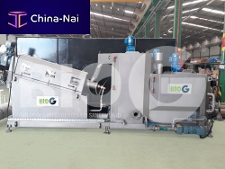 Sludge dewatering screw press for wastewater treatment