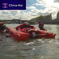 Inflatable rescue board