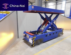Heavy haul vehicle electricself-propelled4-wheel drive