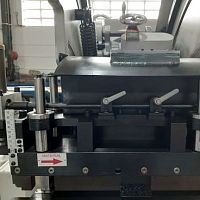 J-bevel chamfering tool for machine tools
