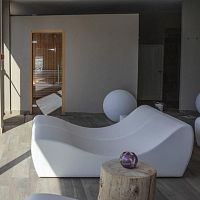 Contemporary sun lounger ONDAfabricleathersynthetic leather