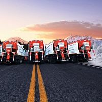 Truck salt spreader