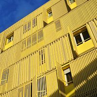 Strip cladding Brise soleilcompositetextured
