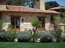 Limestone wall cladding exteriorinteriorin reclaimed material