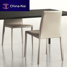 Contemporary chair MAINindoorleatherleather base