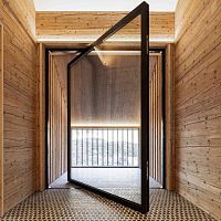 Pivoting with offset axis French door Switzerlandsteel