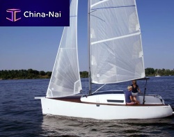 Day-sailer 221-cabinlifting keelwith bowsprit