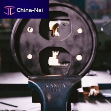 Profile extrusion die for tubesfor window sillsfor pipes