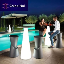 Contemporary bar stool DOTpolyethylenewith footrestwhite