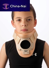 Philadelphia cervical collar 19-4100C4with chin restwith tracheostomy opening