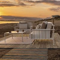 Contemporary armchair Hamptons fabricaluminumteak